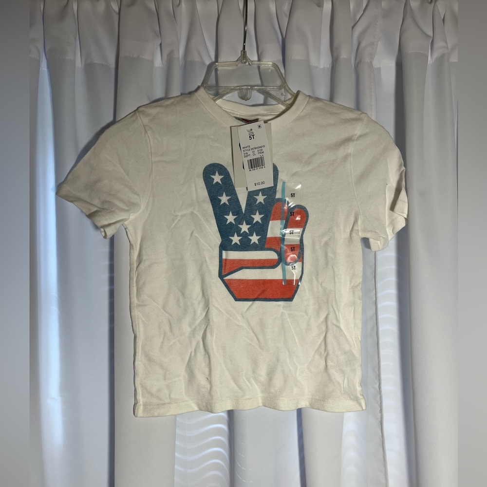 NWT Kids Vintage JUNK FOOD White Peace T-Shirt Sz 5T
